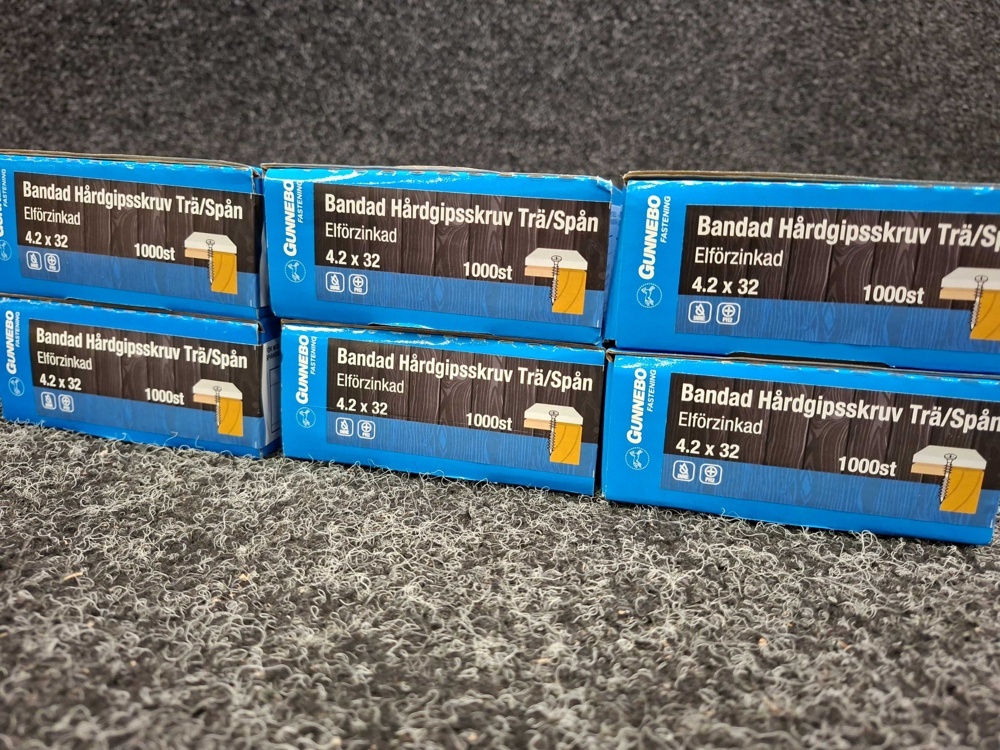 1581027-2 6000 pcs Banded Hard Plasterboard Screw Wood/chipboard 4.2x32mm, Gunnebo