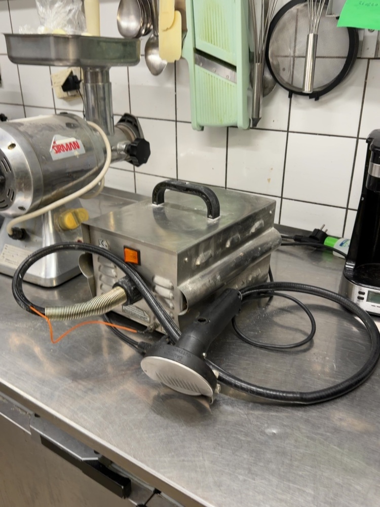 1422087-2 Electric kebab knife with separate motor unit