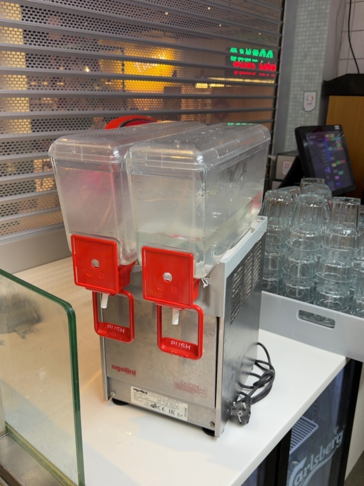 1422091-2 Dryckesdispenser - Ugolini Arctic Compact 5/2