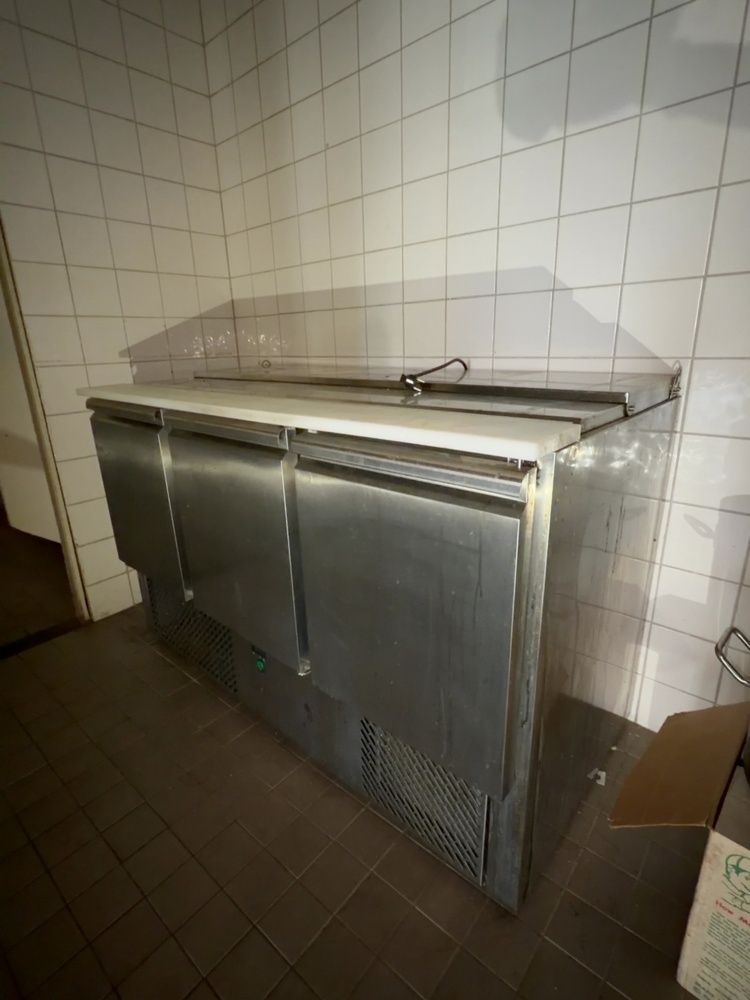 1530108-2 Kylbänkar 2 st