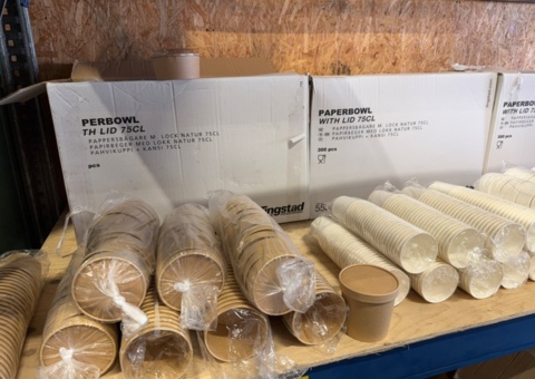 Parti - ca 7000 artiklar Takeaway- och serveringsförpackningar