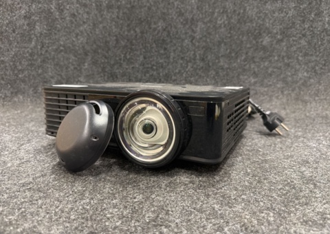 Projector Infocus IN146