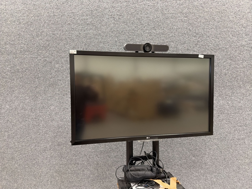 1581384-2 Complete video conference system Verypc S640P-C7-W10P-PRO05