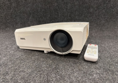 Projector Benq 9H.JEA77.24E