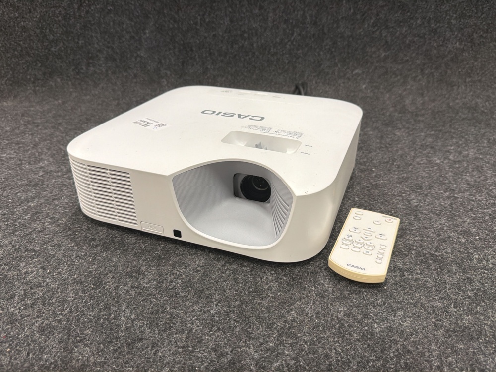 1581397-1 Projector Casio XJ-V100W