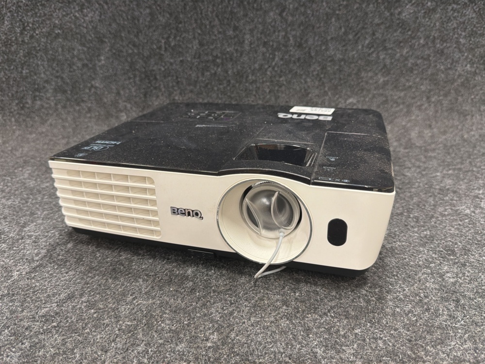 1581398-1 Projektor Benq 9H.JC377.13X