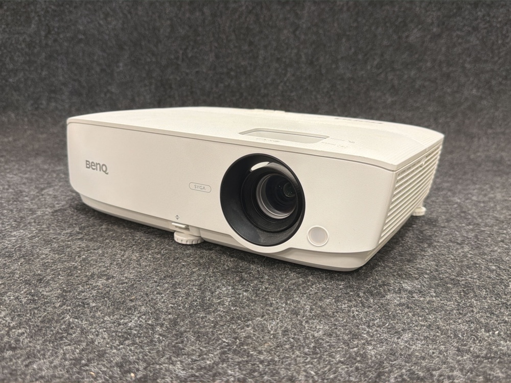 1581408-1 Projector Benq 9H.JJW77.33E