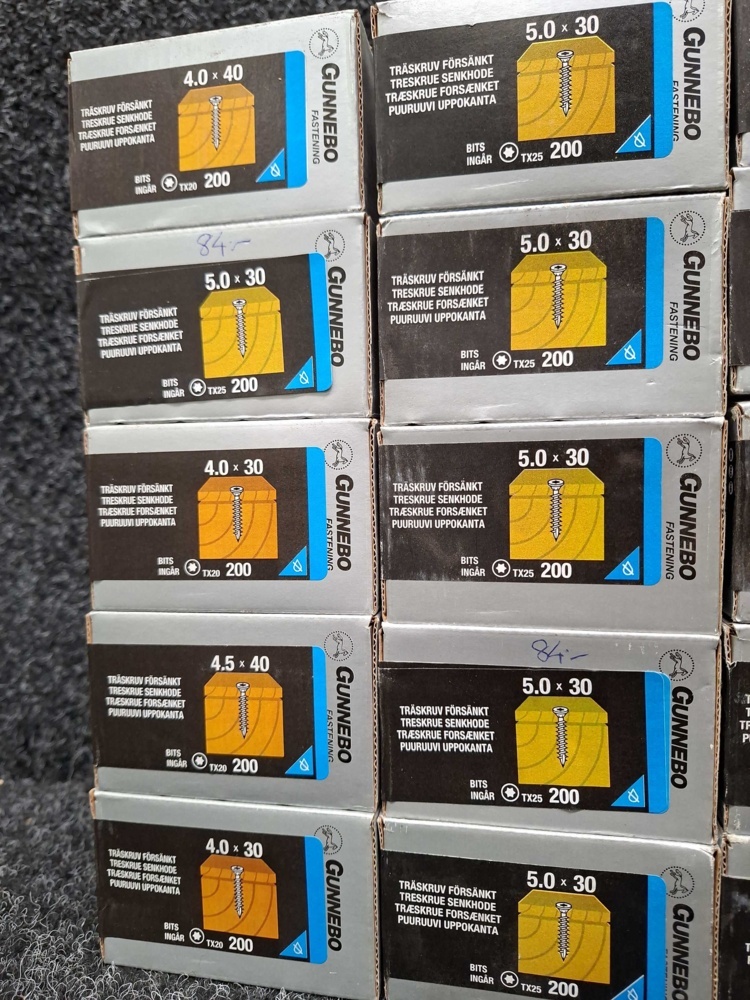 1581456-2 3000 st Träskruv Försänkt 4.0x30, 4.0x40, 4.5x40 & 5.0x30mm, Gunnebo
