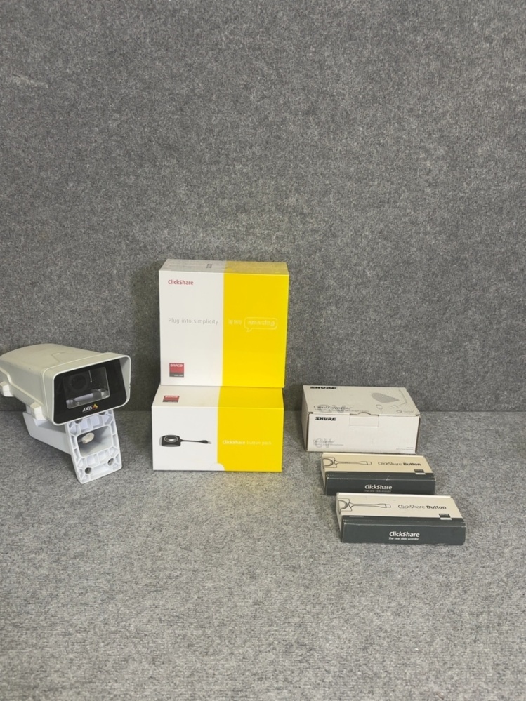 1549119-1 Samling med konferens- och presentationsteknik - Barco, Shure och Axis