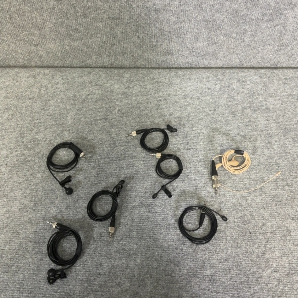 1549123-1 Wired microphones 7 pcs