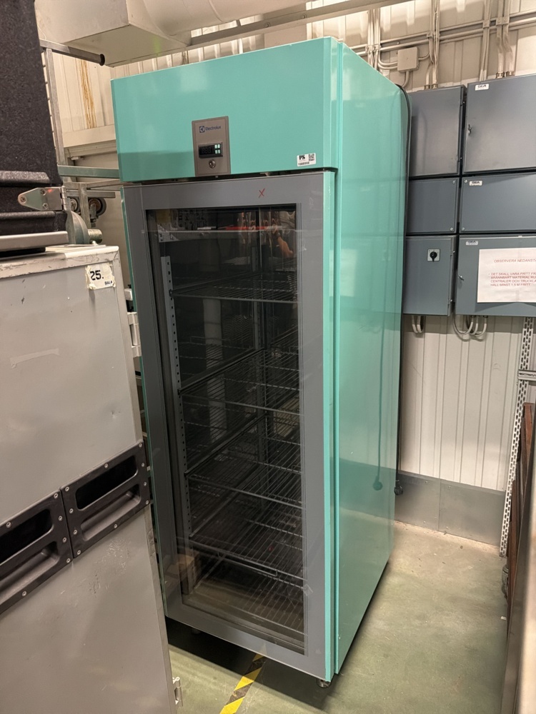 1566959-1 Refrigerator - Electrolux Professional RE471GR