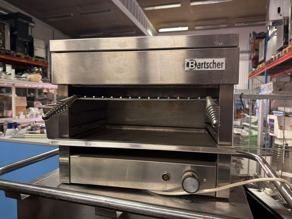 1566989-2 Thermoboxes with salamander - SDX Thermobox, Temptainer and Bartscher
