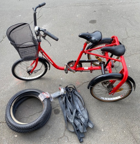 1581667-2 Bicycle 3-wheeler - MONARK
