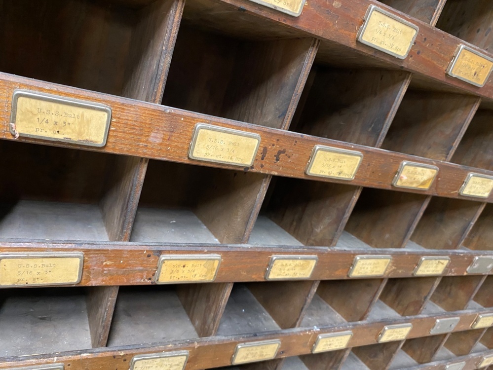 1581669-2 Older bolt and nut shelf with many compartments