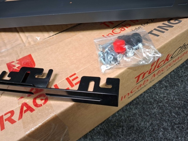 1580175-5 TruckChef Installationsgaller för microvågsugnar MAN TG XLX/XXL