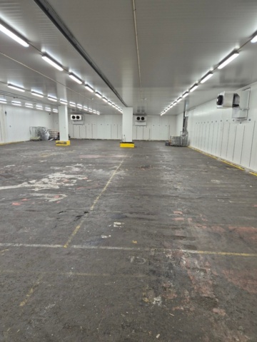 Kylrum i isolerade sektioner – ca 17,6 x 26,4 x 3,2 m på auktion i Jönköping, Jönköping hos PS Auction