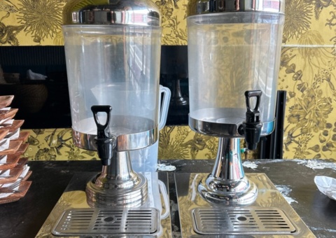 Beverage dispenser 2 pcs