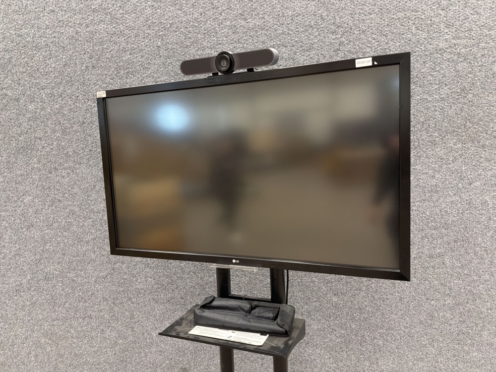 1581391-2 Complete video conference system Verypc S640P-C7-W10P-PRO05