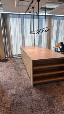1581683-2 Köksö - 125x334 cm. kalkstenskomposit
