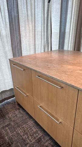 1581683-6 Köksö - 125x334 cm. kalkstenskomposit