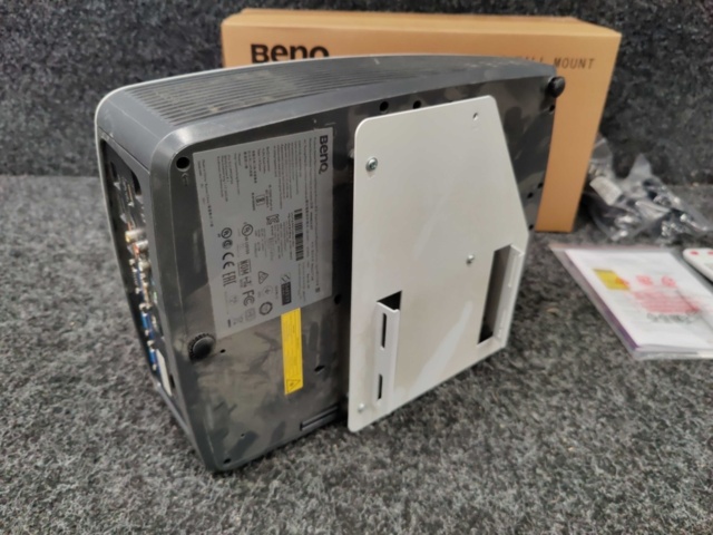 1581412-9 Projektor Benq LW855UST
