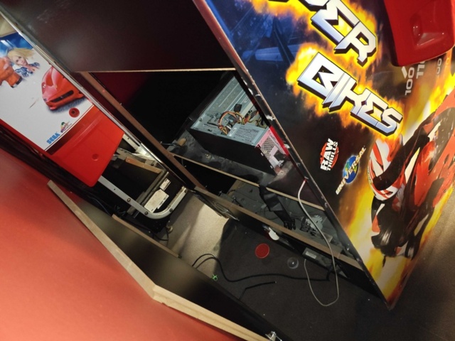 1484540-11 Arcade game Super Bikes C523 -2008