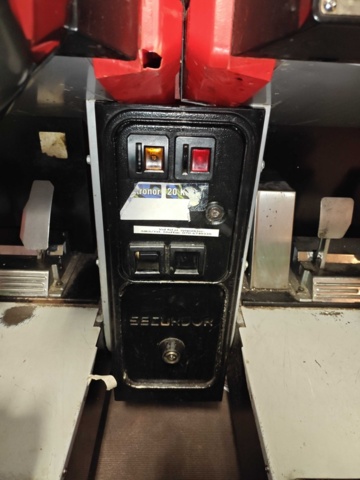 1484541-9 Arcade game Outrun 2 Twin