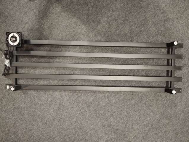 Elektrisk handdukstork - Dansani, 90 × 33 cm på auktion i Kronoberg, Växjö hos PS Auction