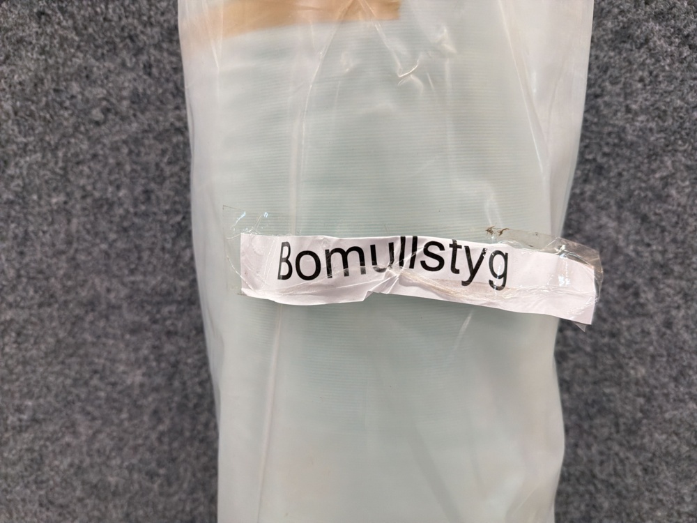 1582219-2 Bomullstyg 150 cm x 100m