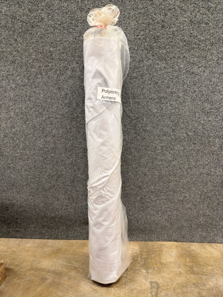 1582220-1 Polyestertyg Armerat 160 cm