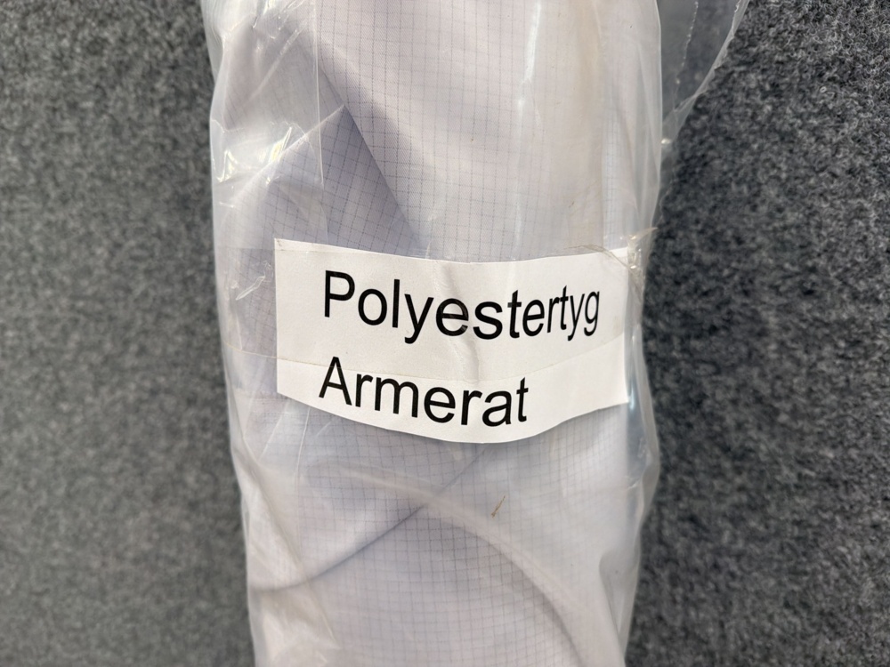 1582220-2 Polyestertyg Armerat 160 cm
