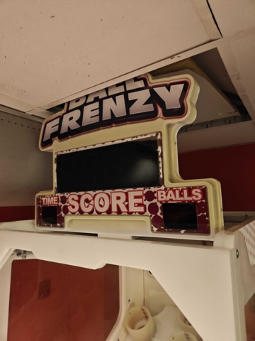 1484544-5 Arcade game Ball Frenzy