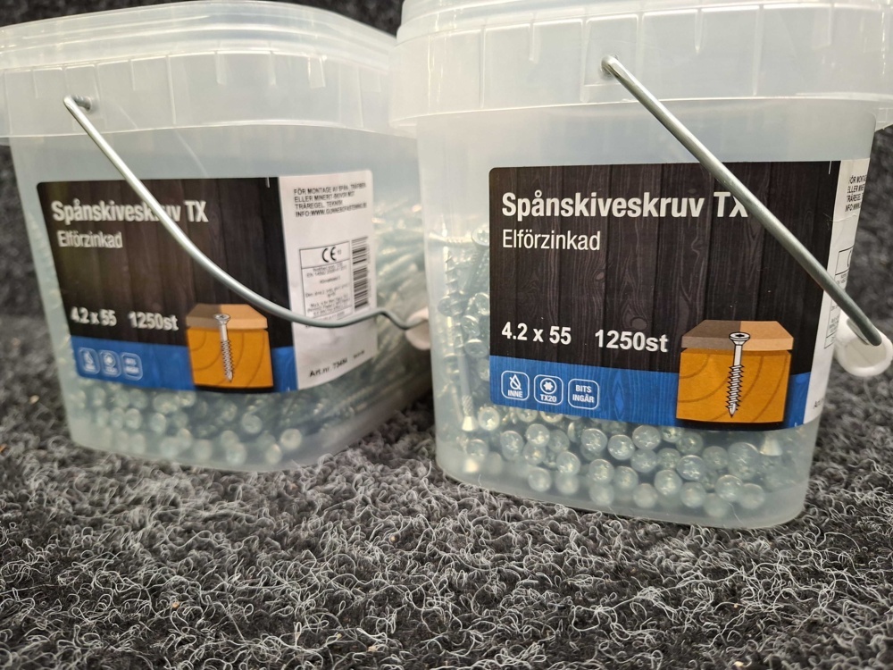 1581557-2 2500 pcs Chipboard screws TX 4.2x55mm, Gunnebo