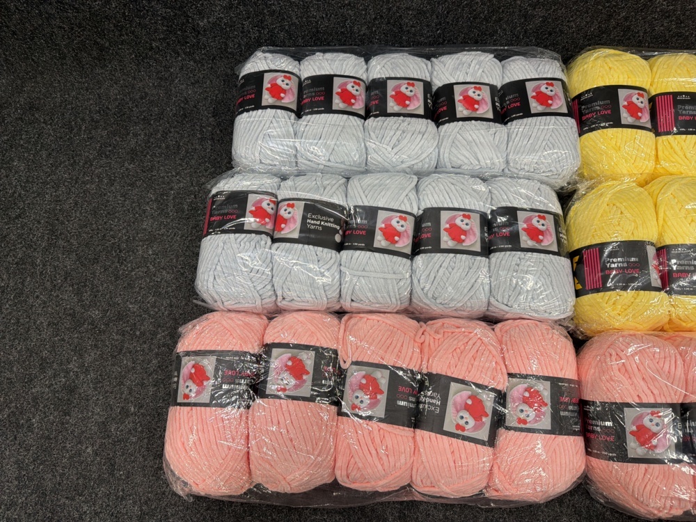 1582229-2 30 st garnnystan Velourgarn Babylove – chenille sammetsgarn 100g