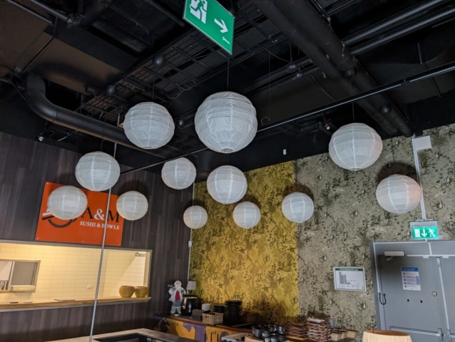 Rislampor 12 st på auktion i Skåne, Malmö hos PS Auction