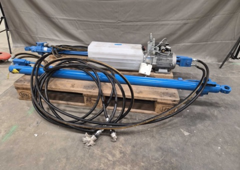 Hydraulpump med 2 cylindrar - slaglängd 145 cm