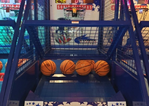Arcade game Sonic Allstars basketball