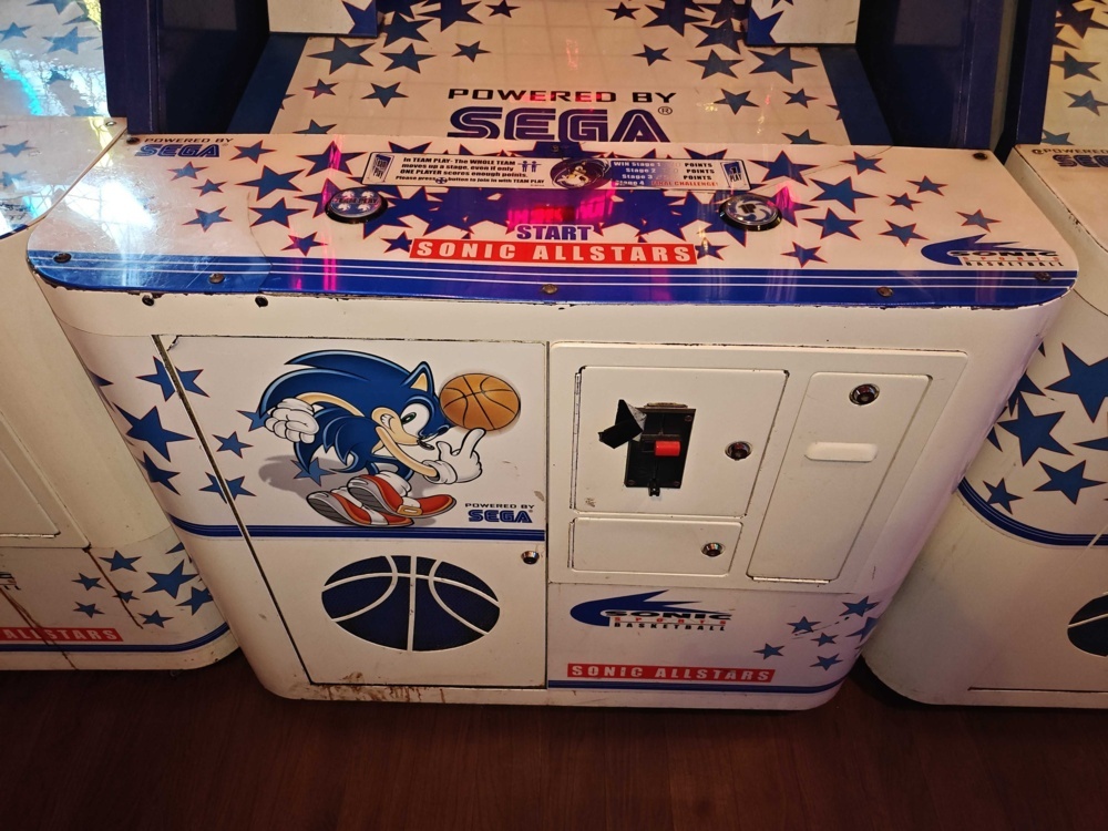 1484557-2 Arcade game Sonic Allstars basketball