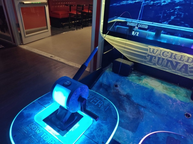 1484559-6 Arkadspel Wicked Tuna