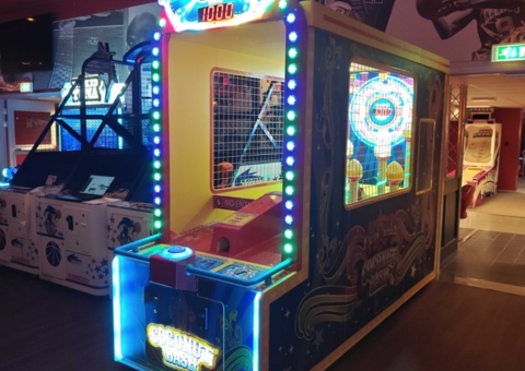 Arcade game Coconut Bach