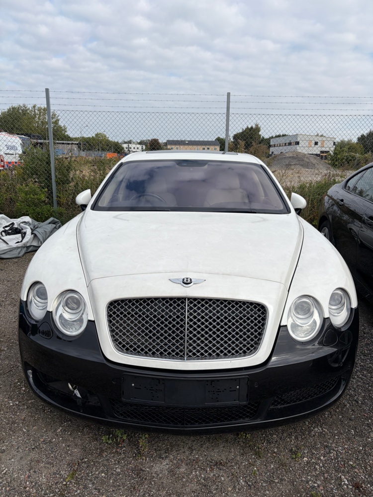 1582544-2 Bentley Continental Flying Spur 6.0 W12 TipTronic, 560hp -2006 (Repair item)