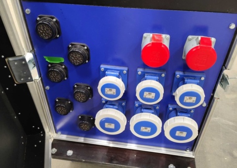 Electrical panel - 200 A, transport case on wheels