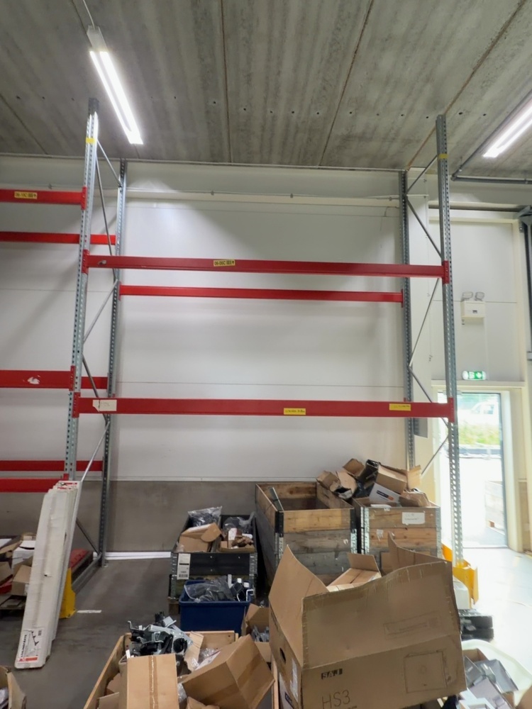 1545017-2 Pallställage 4 sektioner