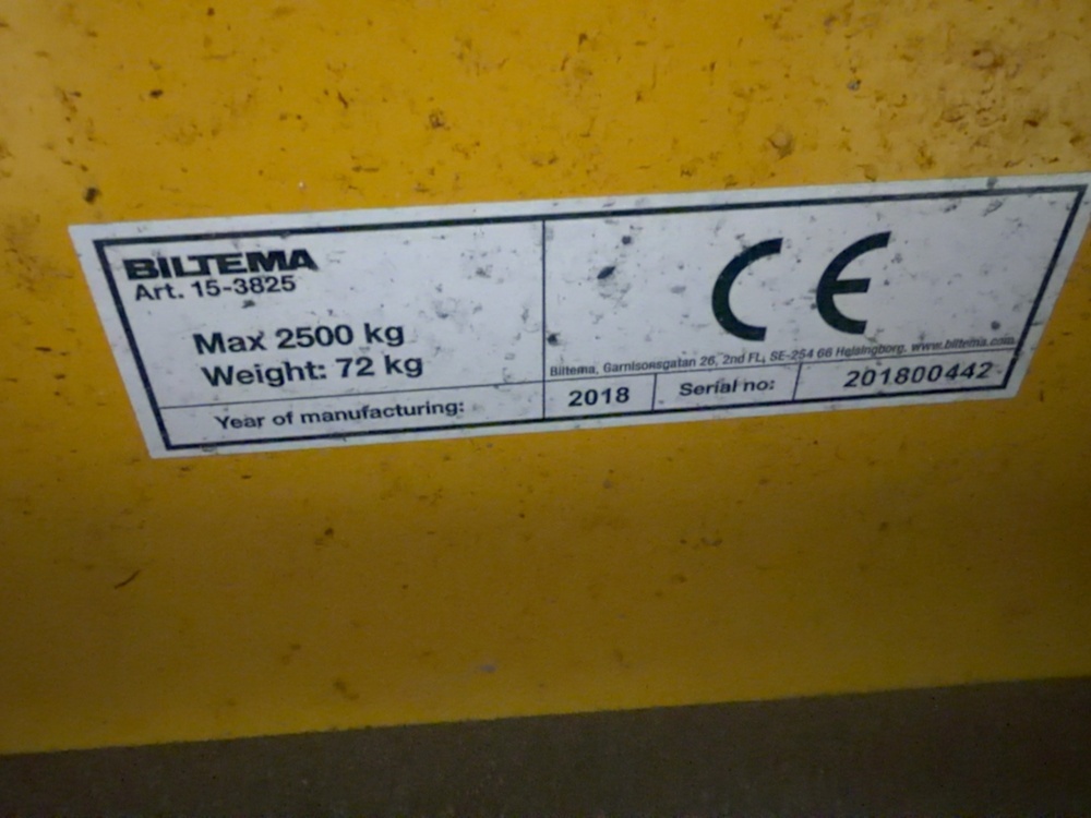 1545041-2 Palldragare 2500 kg - Biltema (Reparationsobjekt)