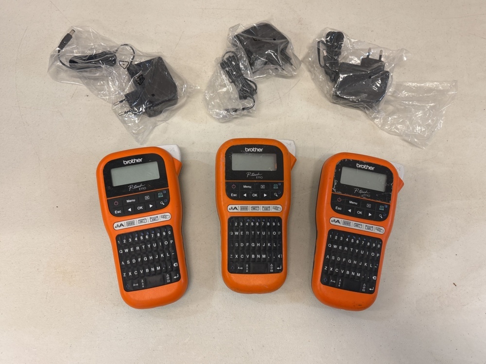 1511411-1 Labeling machines 3 pcs with accessories - Brother P-touch E110