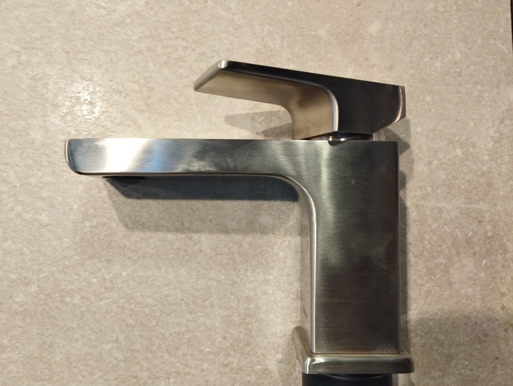 1581340-1 Tvättställsblandare - Scandtap, borstat rostfritt