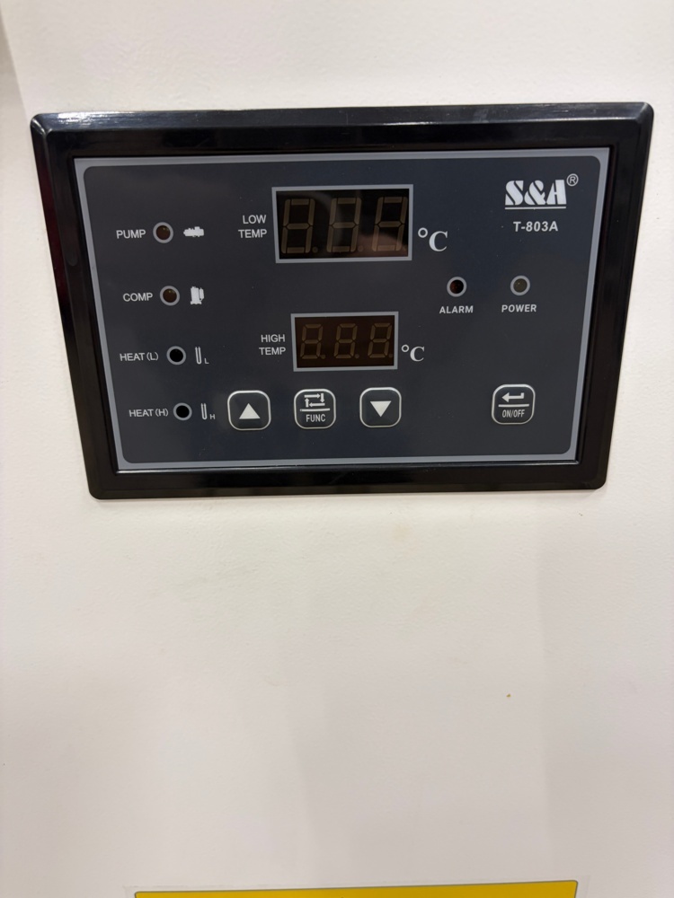 1578441-2 Industrial water cooler S&M CWFL-4000EN (repair item)