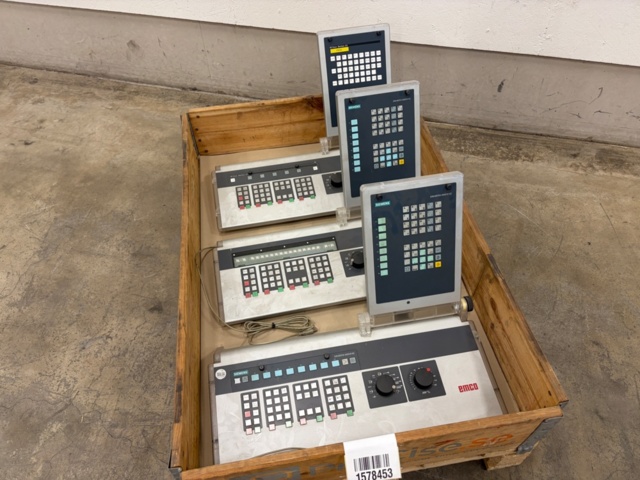 Programmeringsstation EMCO på auktion i Västra Götaland, Svenljunga hos PS Auction