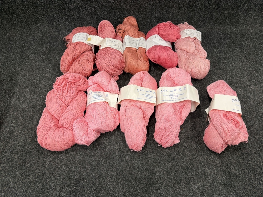 1582642-1 10 st nystan kabeltvinnat bomullsgarn 200g