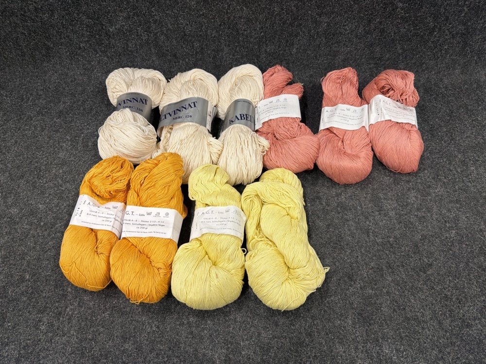 1582643-1 10 st nystan kabeltvinnat bomullsgarn 200g